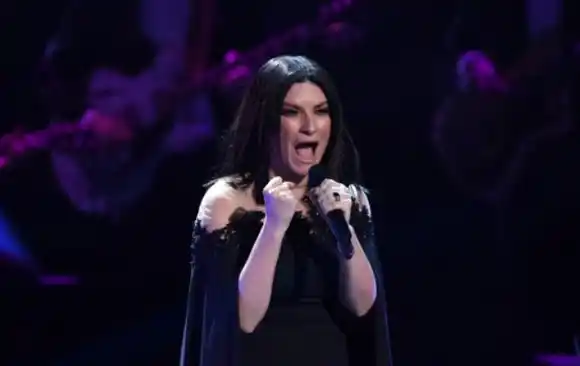 Laura Pausini recibe nominación al premio Oscar
