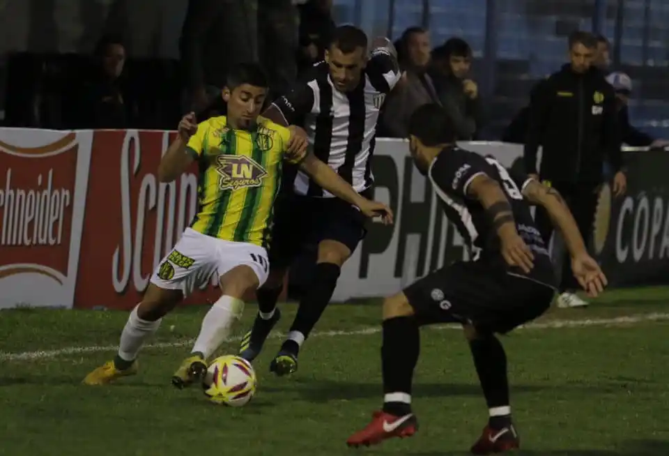 Un error eliminó a Aldosivi de la Copa Argentina