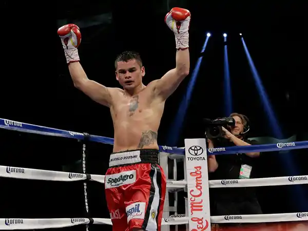 Viral imagen del "Chino" Maidana con algunos kilos de más