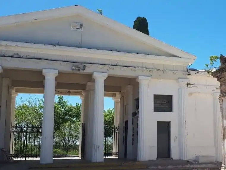 Coronavirus: falleció una sampedrina que vivía en Buenos Aires y la sepultaron en el cementerio local