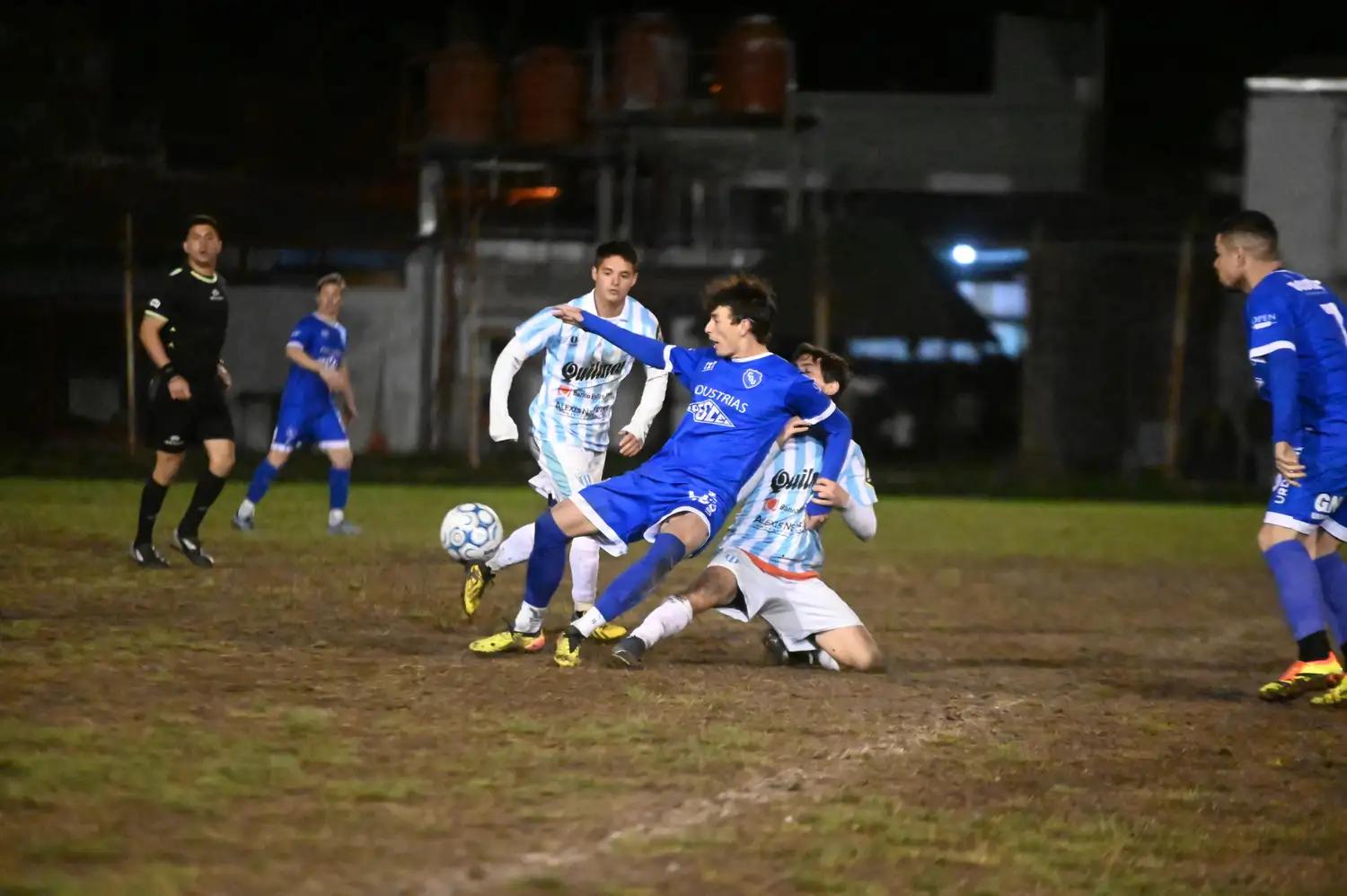 Con dos clásicos, continúa hoy la penúltima fecha del Torneo Apertura