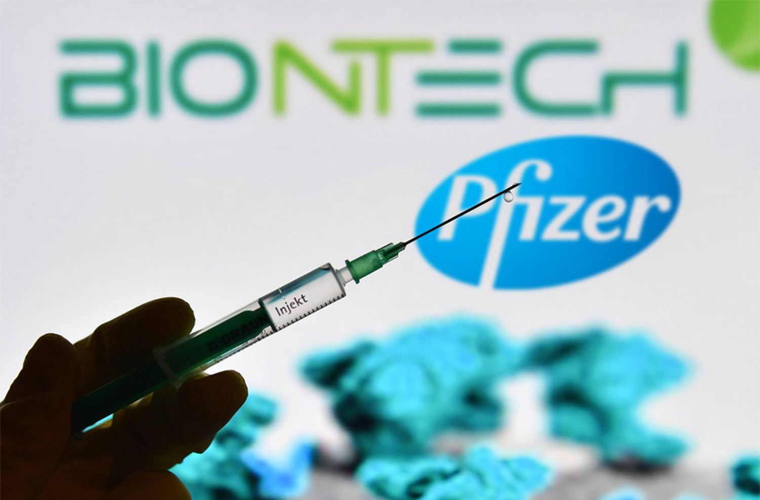 Pfizer informó que su vacuna contra el coronavirus tiene una eficacia del 90% en los niños