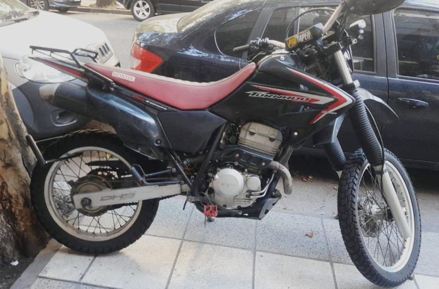 Un menor de edad trató de robar una moto en la zona de la Vieja Terminal
