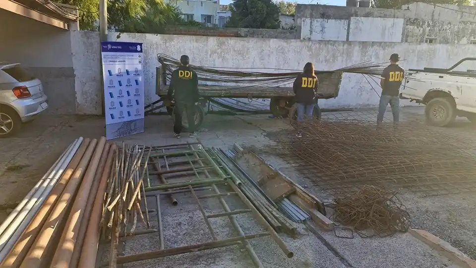 Dos empleados jerárquicos sustraían el material y lo vendían o usaban en su beneficio