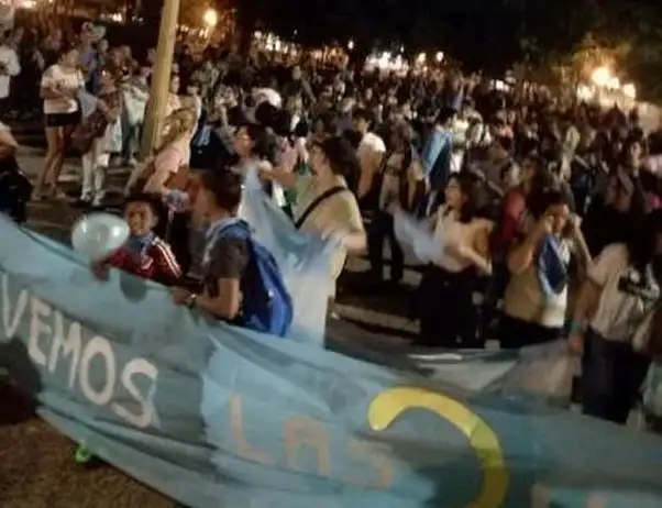 Un grupo de familias pro vida se movilizó por los derechos del niño por nacer