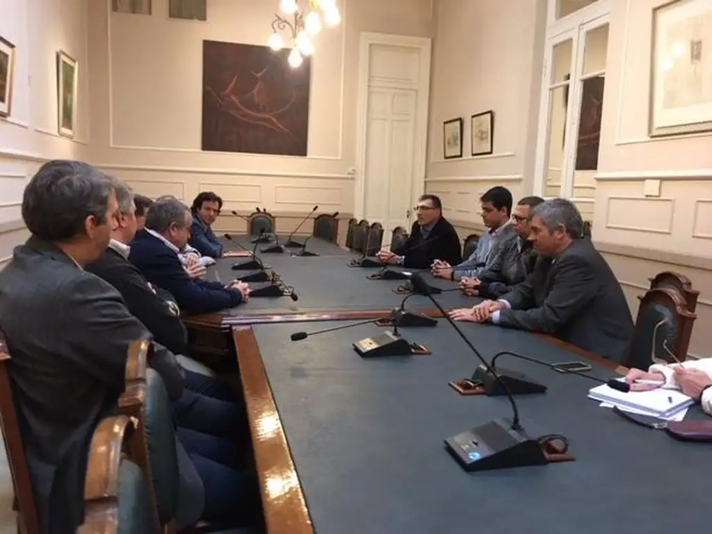 Empresarios de Brasil conocieron la Bcsf y los laboratorios de la Cámara Arbitral de Cereales