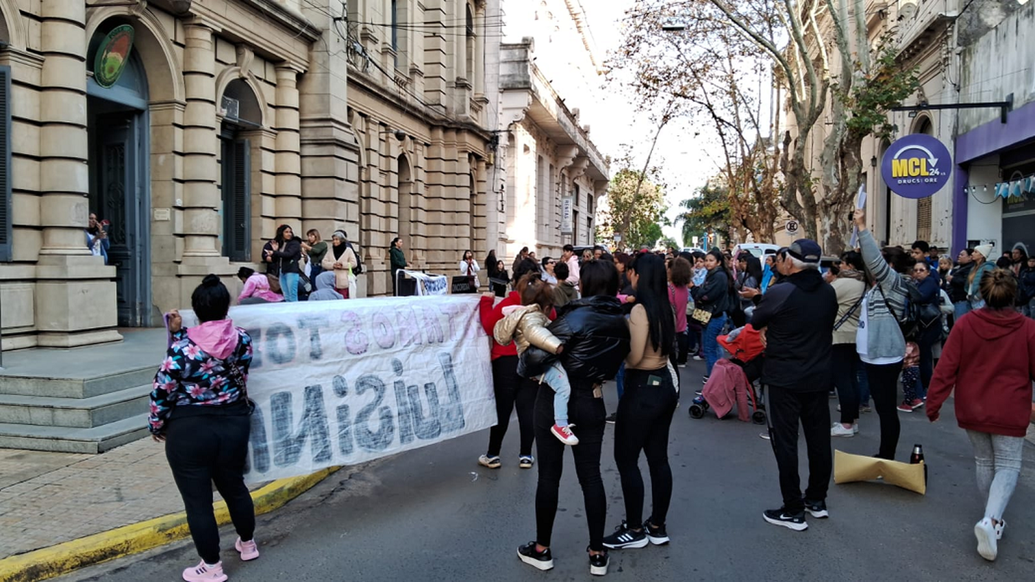 Manifestación: pidieron que se resuelva el caso de Luisina Leoncino