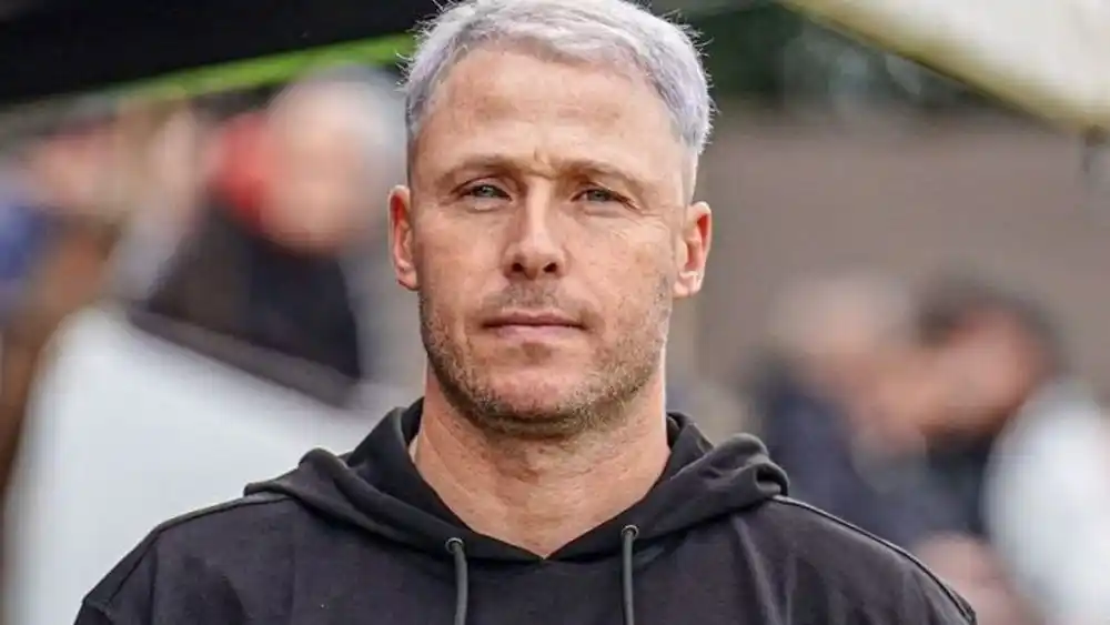 Damonte será presentado mañana ante el plantel.