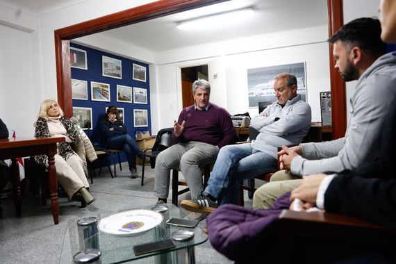Nicolini visitó el Club Ferro y resaltó la importancia de la creación del Ente Mixto de Deportes
