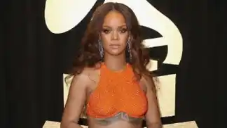 Rihanna donó 5 millones de dólares para ayudar a combatir el coronavirus