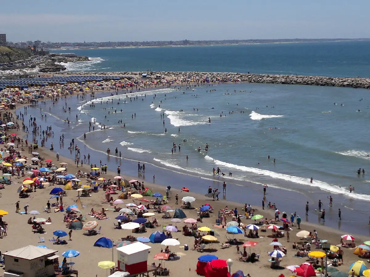 Ciudad "feliz": aumentó un 50 por ciento la venta de preservativos en Mar del plata durante enero