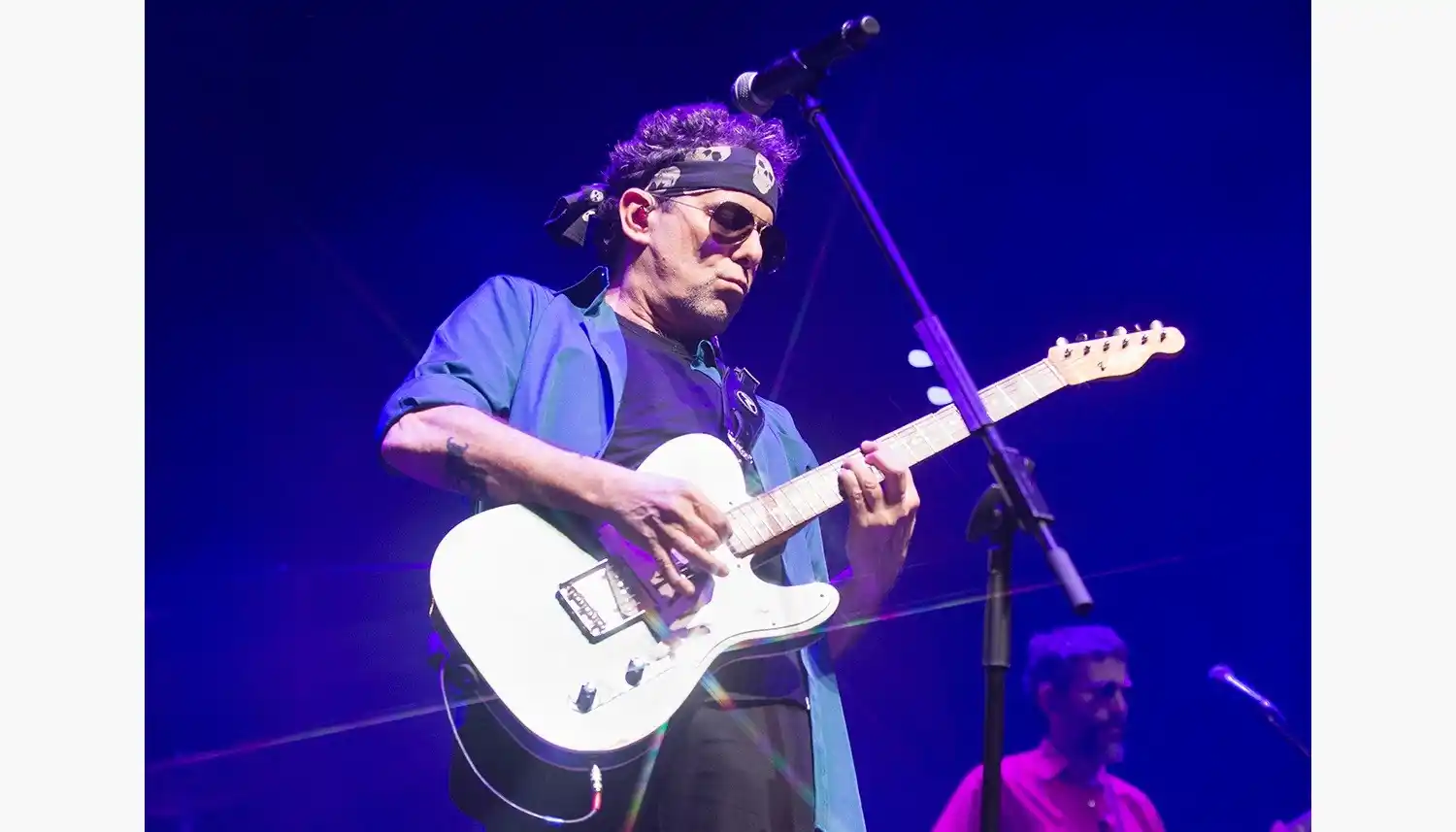 El cantante repasará en este concierto los temas de su disco Honestidad brutal, editado en 1999.