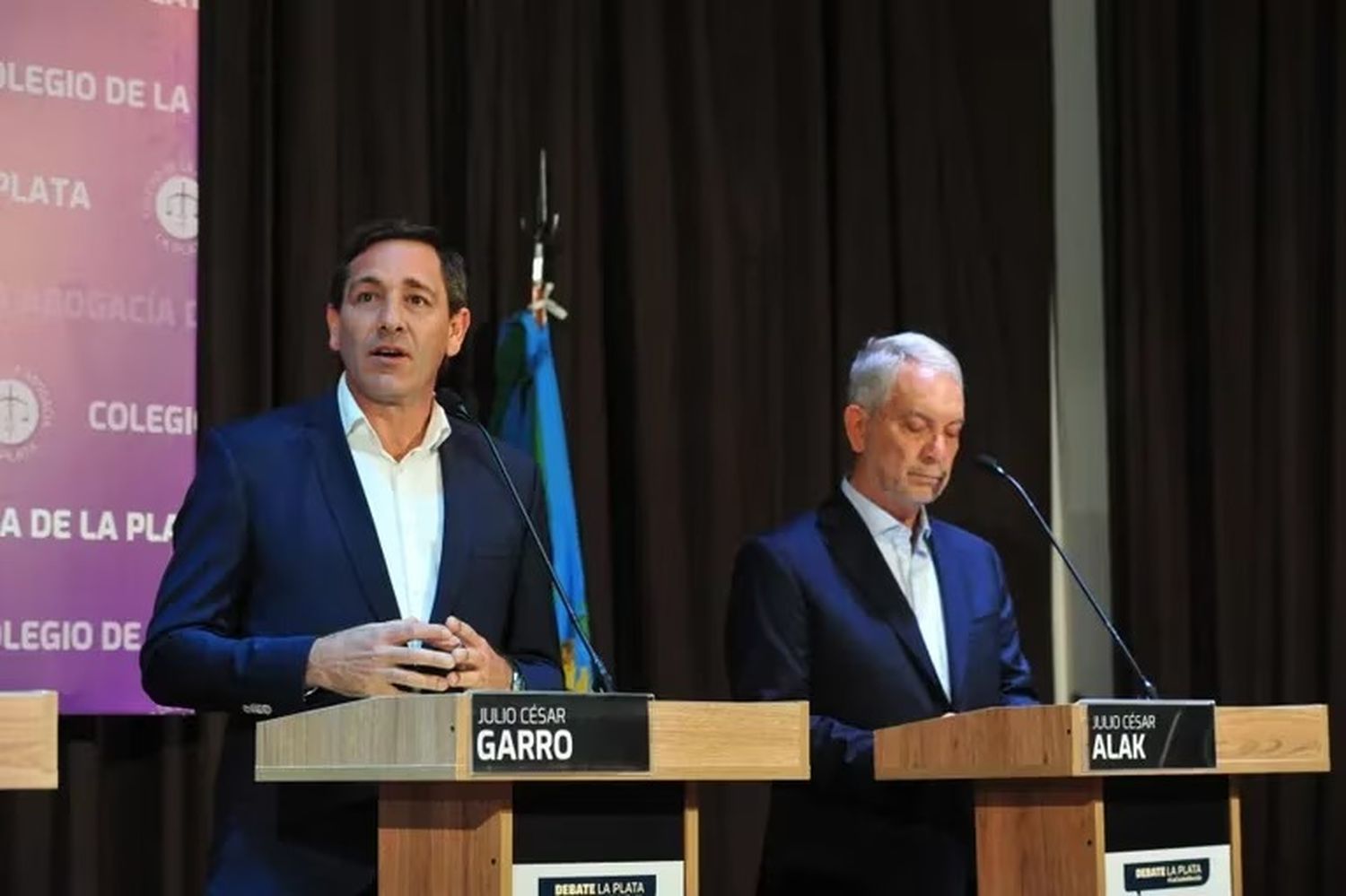 Julio Garro y Julio Alak en el Debate 2023.