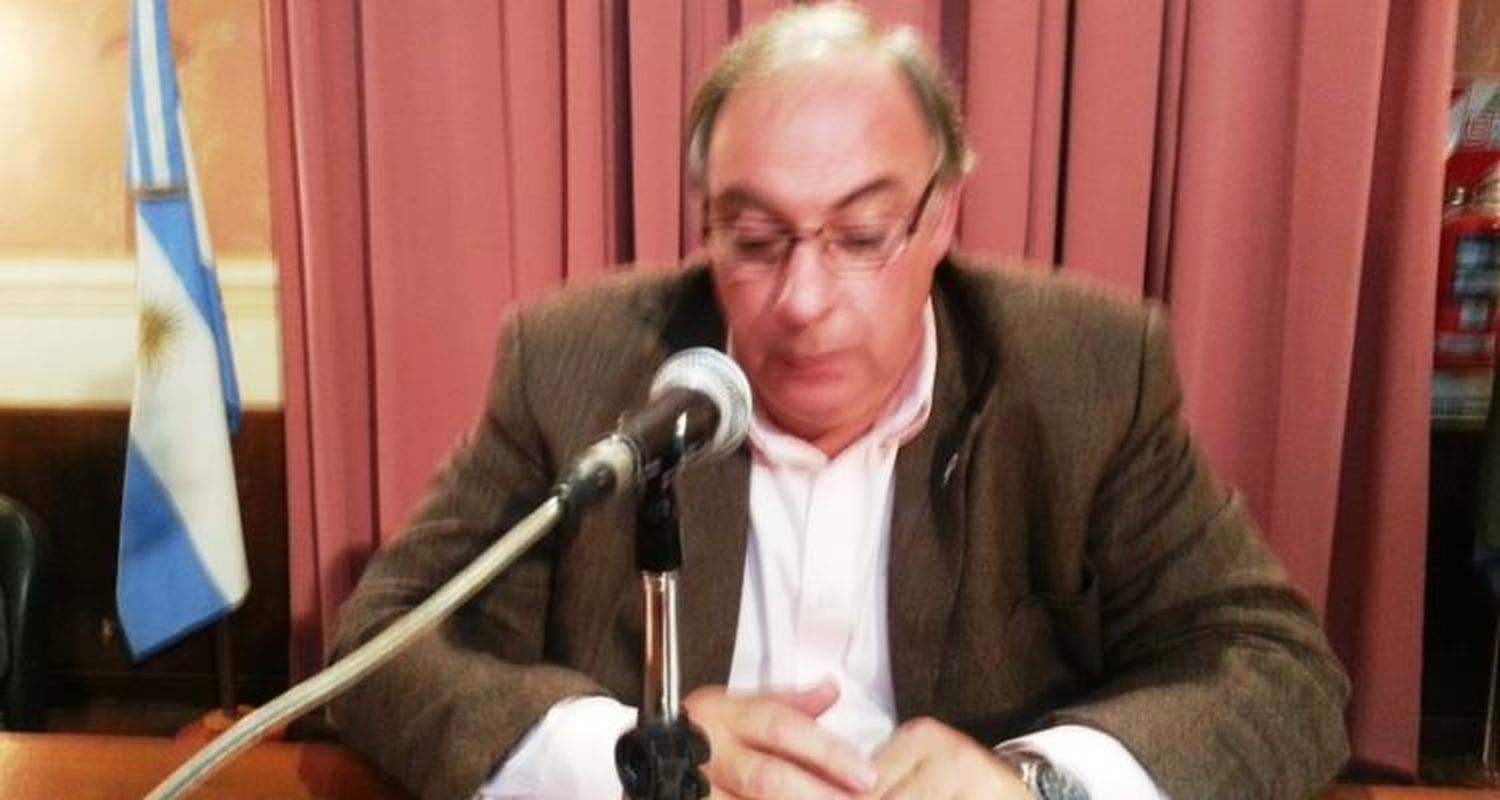 Barbieri cuestionó el nombramiento de Quintana en el Ejecutivo