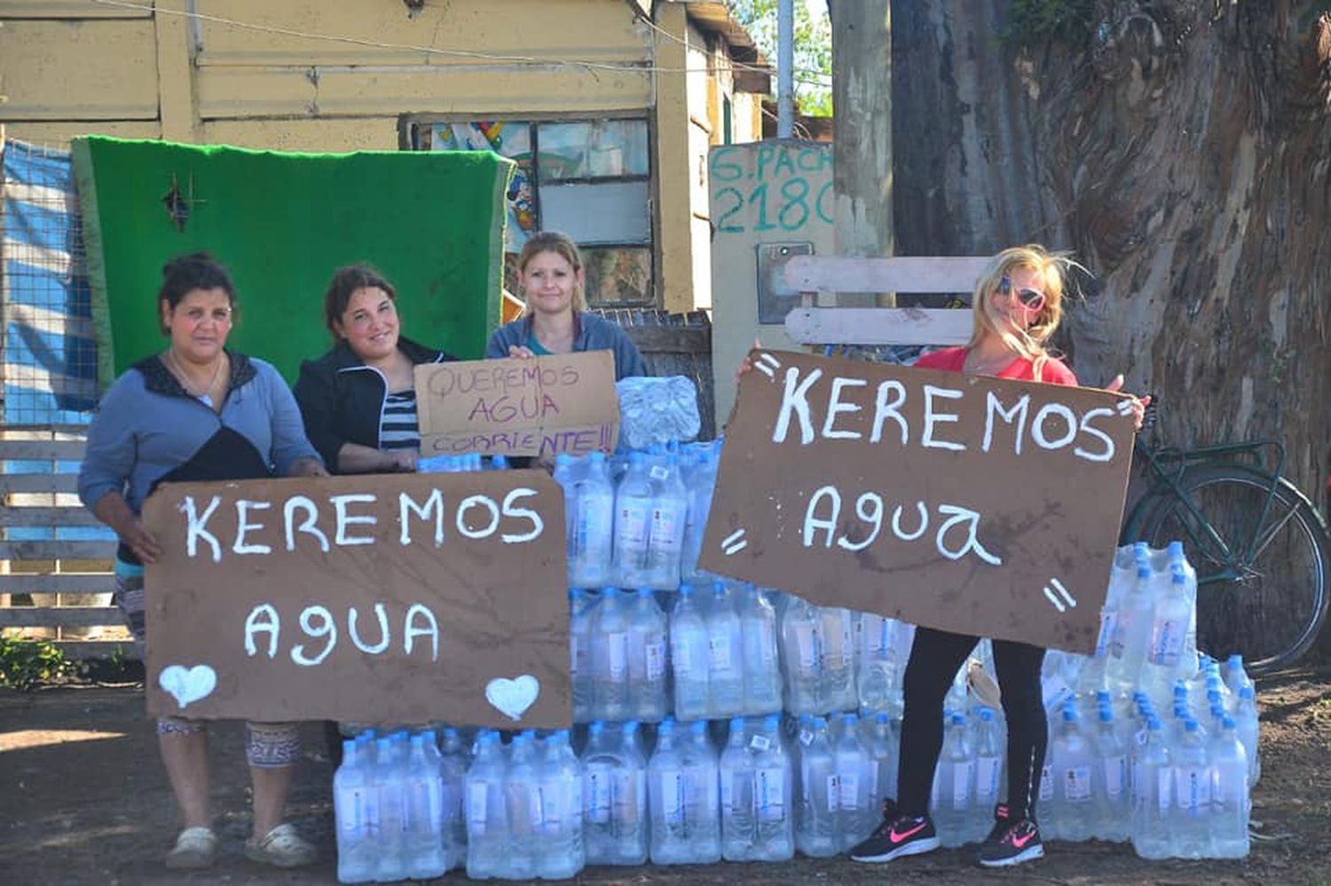 Vecinos de La Movediza siguen pidiendo que llegue  el agua potable al barrio