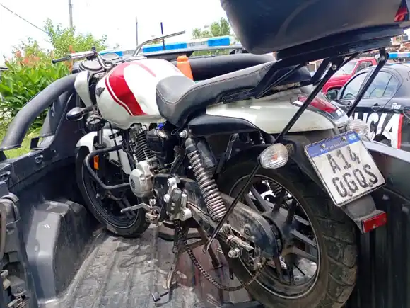 Detuvieron a un hombre con una moto robada en la zona noroeste