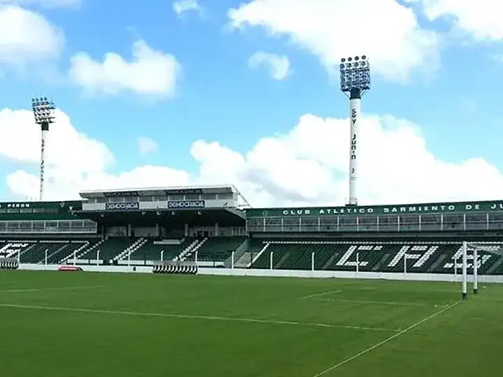 River dejó pasar otra oportunidad en Junín y visitará a Belgrano fuera de los puestos de clasificación