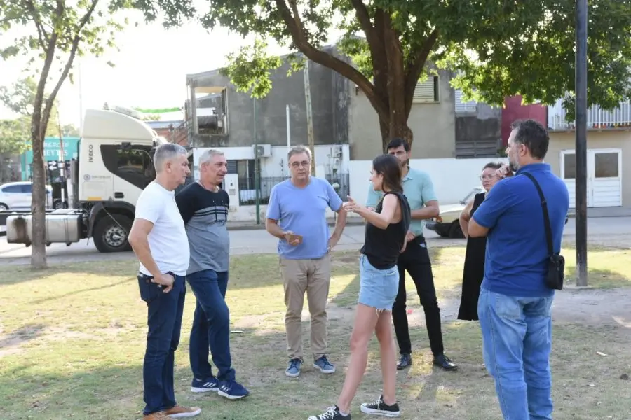Luis Castellano recorrió el barrio 17 de Octubre: proyectaron distintas obras para este año