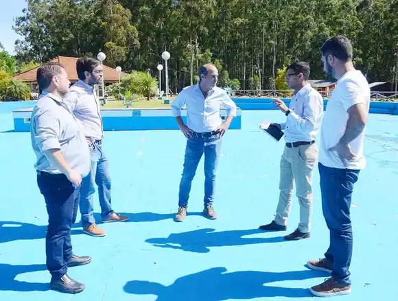 La comisión de control de  termas visitó el complejo  �SVertiente de la Concordia⬝