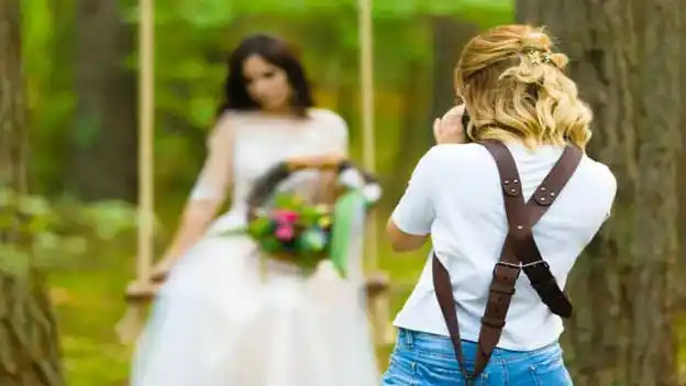 Indignada: una fotógrafa borró todas las fotos de un casamiento