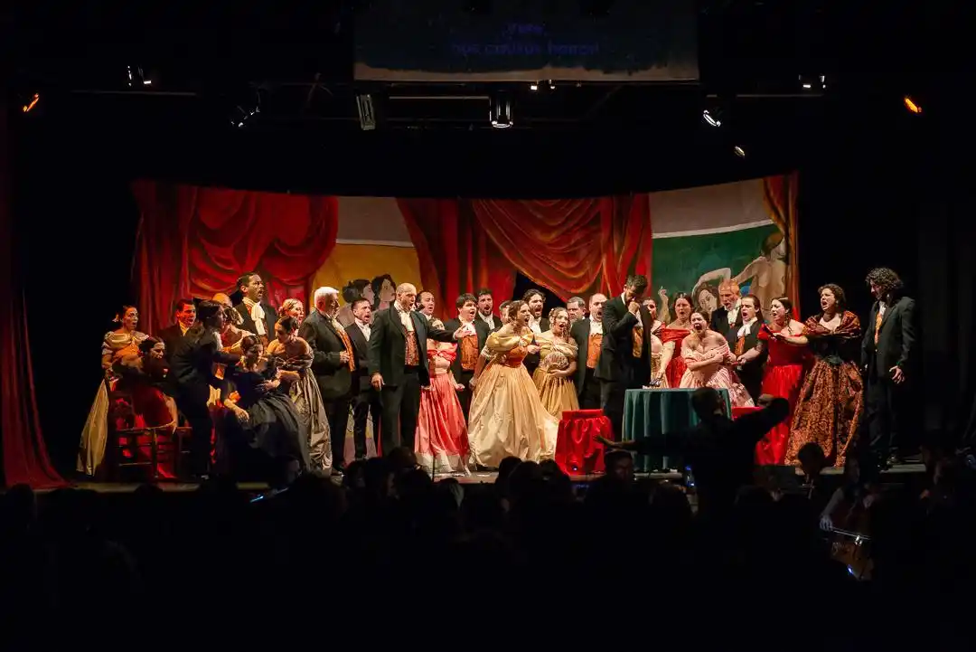 LA TRAVIATA - ÓPERA DE GIUSEPPE VERDI.