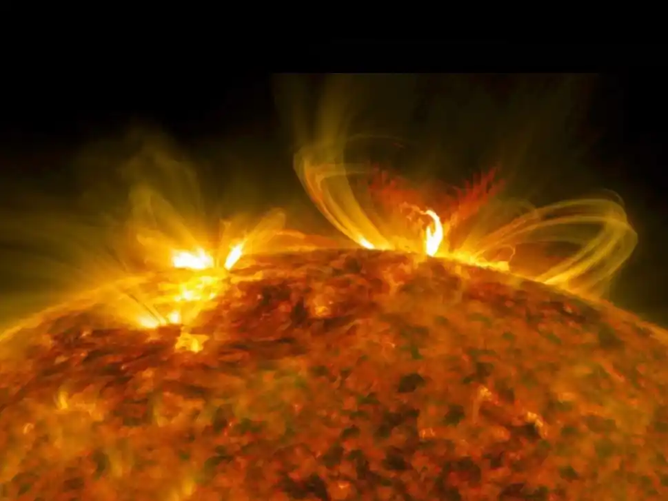 La NASA observó más manchas solares y actividad que podría generar más tormentas solares que apunten a la Tierra en los próximos días o semanas.