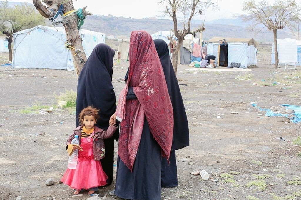 Yemen, devastado por la guerra y la pobreza, recibe sus primeras vacunas anticovid