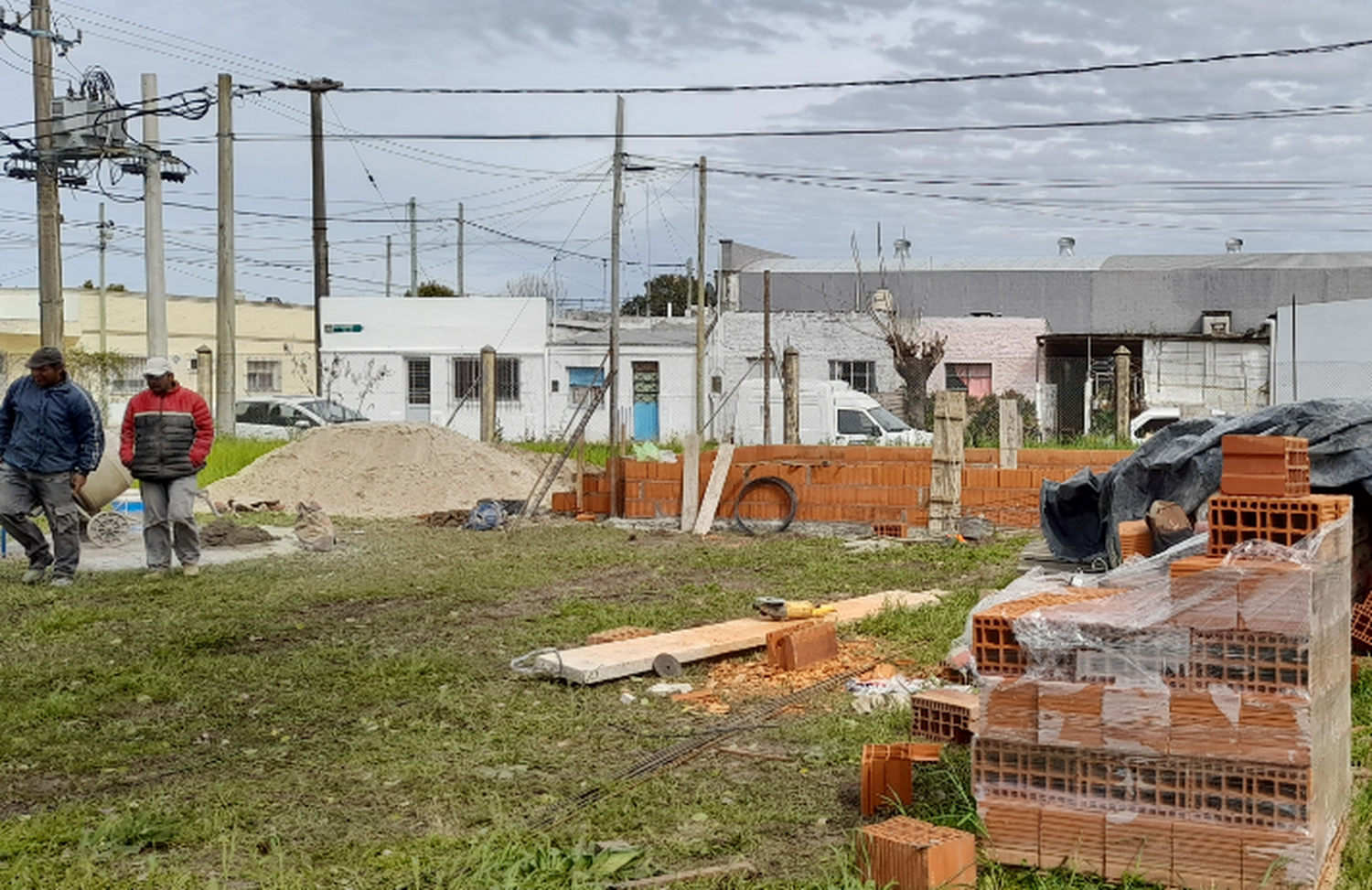 El nuevo escenario tendrá una estructura más solida que la anterior instalación.