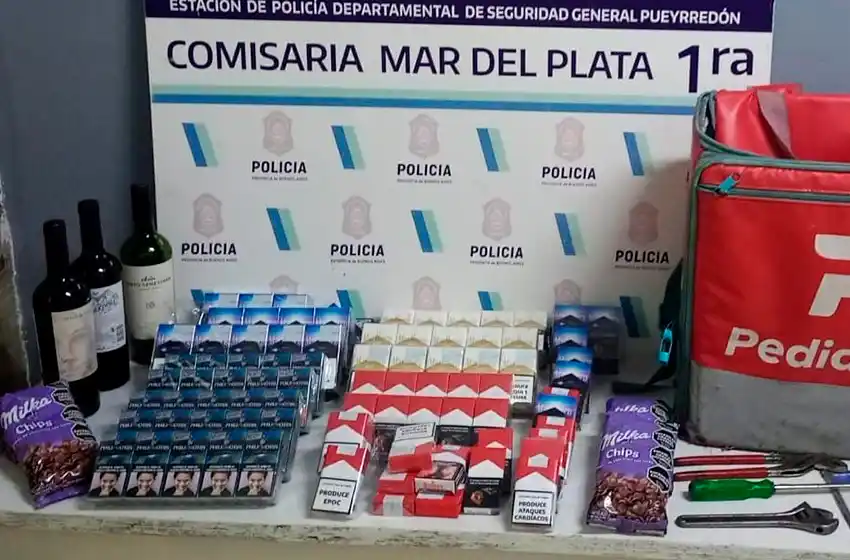 Rompen puerta y entran a robar a un comercio céntrico