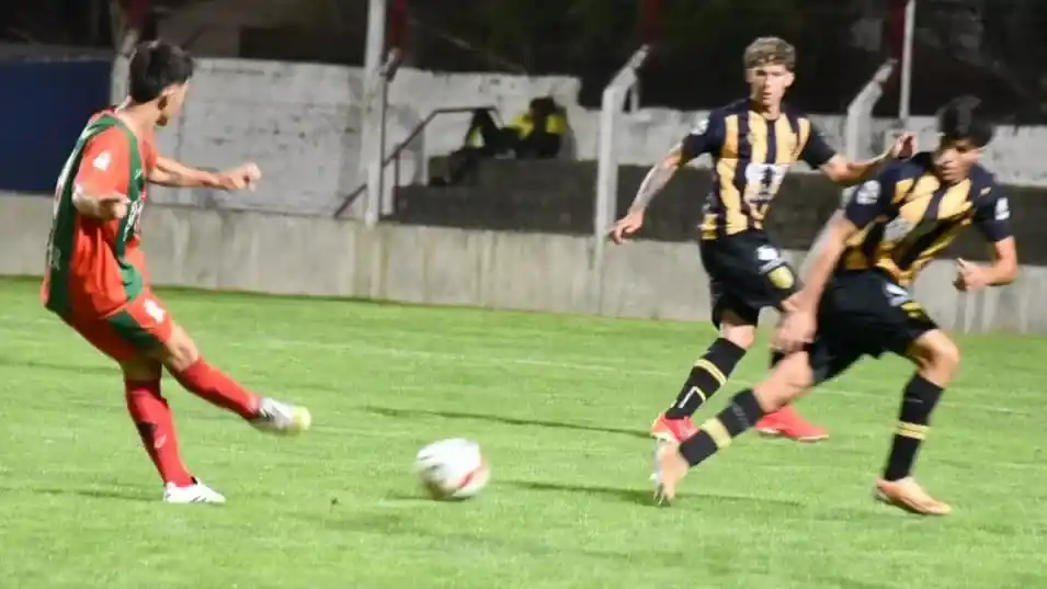 Velense y Santamarina volverán a jugar el segundo fin de semana de abril.