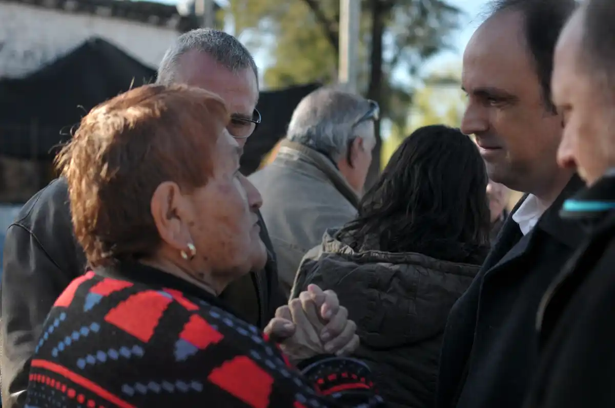 Corral recorrió obras en Santa Rosa de Lima