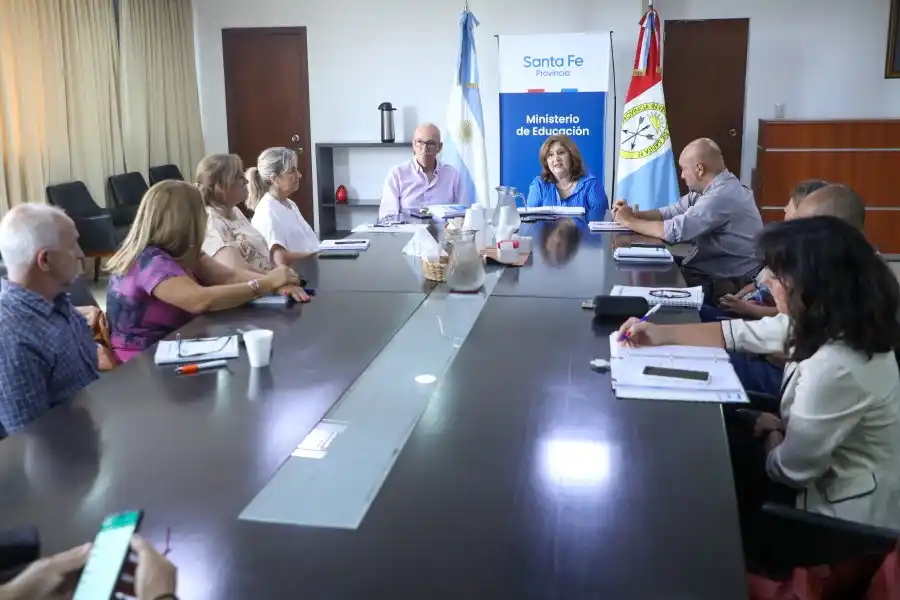 Se llevó a cabo la primera reunión paritaria técnica con los gremios docentes