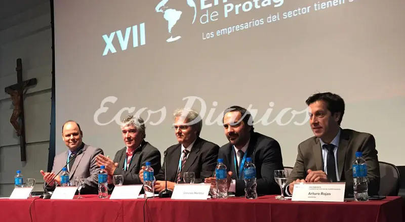 Elogios para Arturo Rojas y Puerto Quequén en el XVII Encuentro de protagonistas