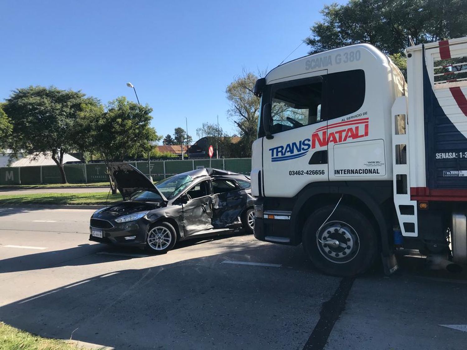 Impresionante accidente en Av. Alem y Sarmiento