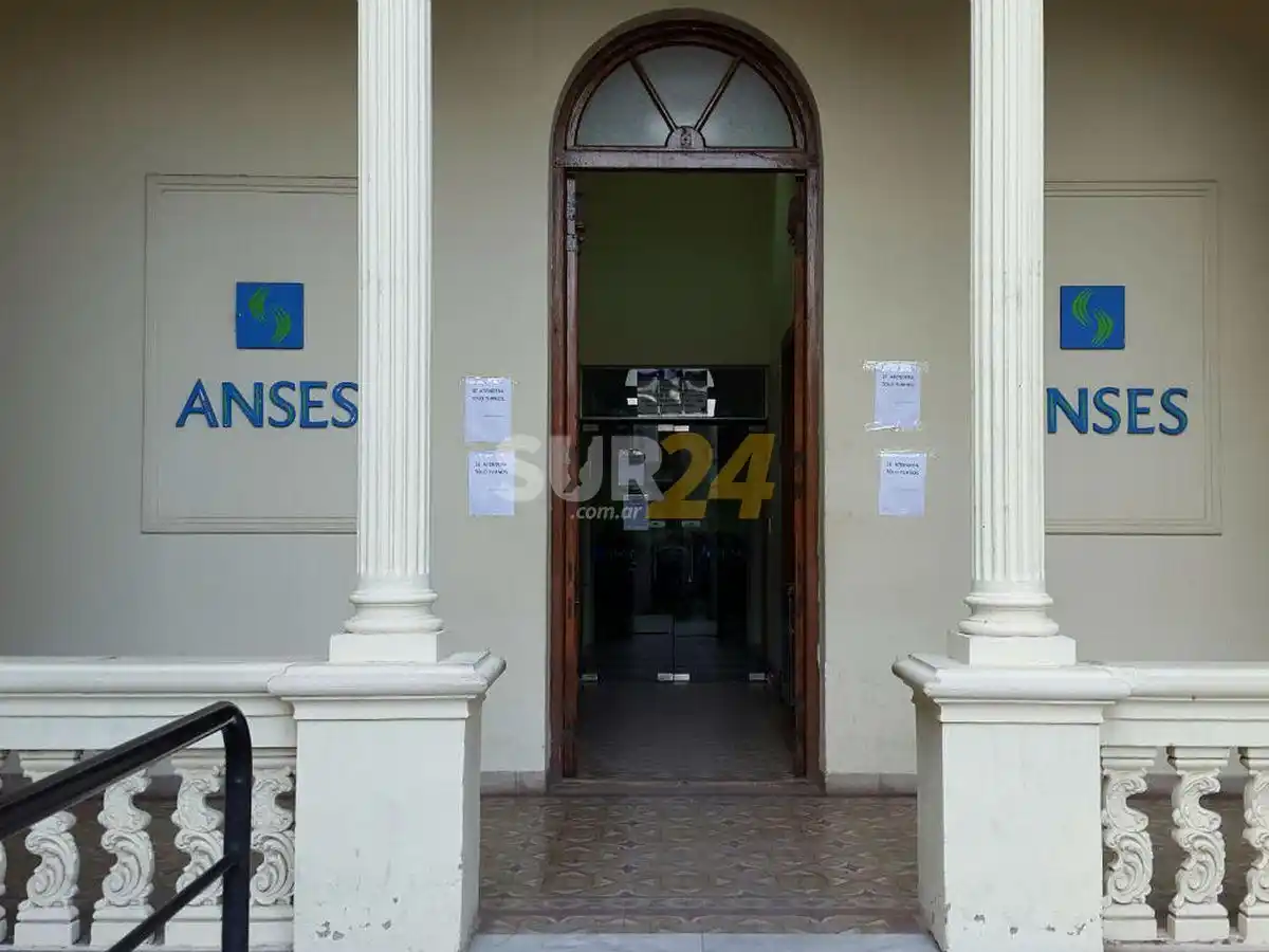 Desde diciembre los jubilados recibirán un bono de 10 mil pesos