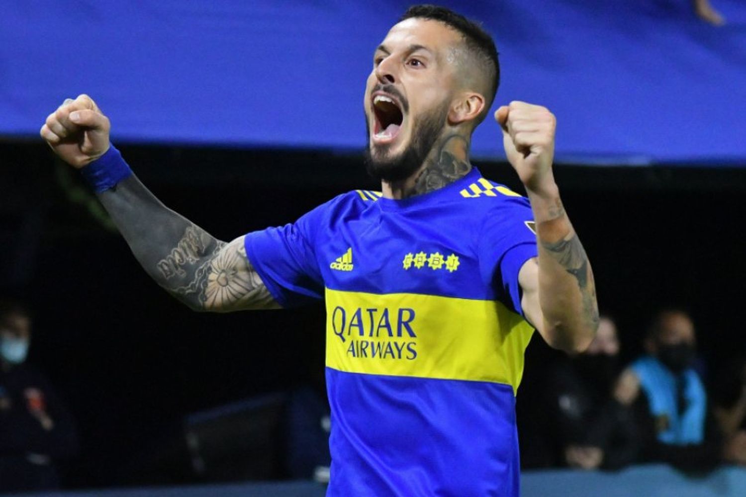 Darío Benedetto fue presentado en su nuevo club: ¿cuál es su nuevo destino?