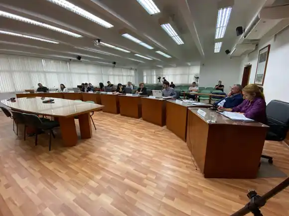 Los concejales opositores cuestionaron el proyecto de pavimentación de Bv. Yrigoyen: “Nos mienten en la cara”