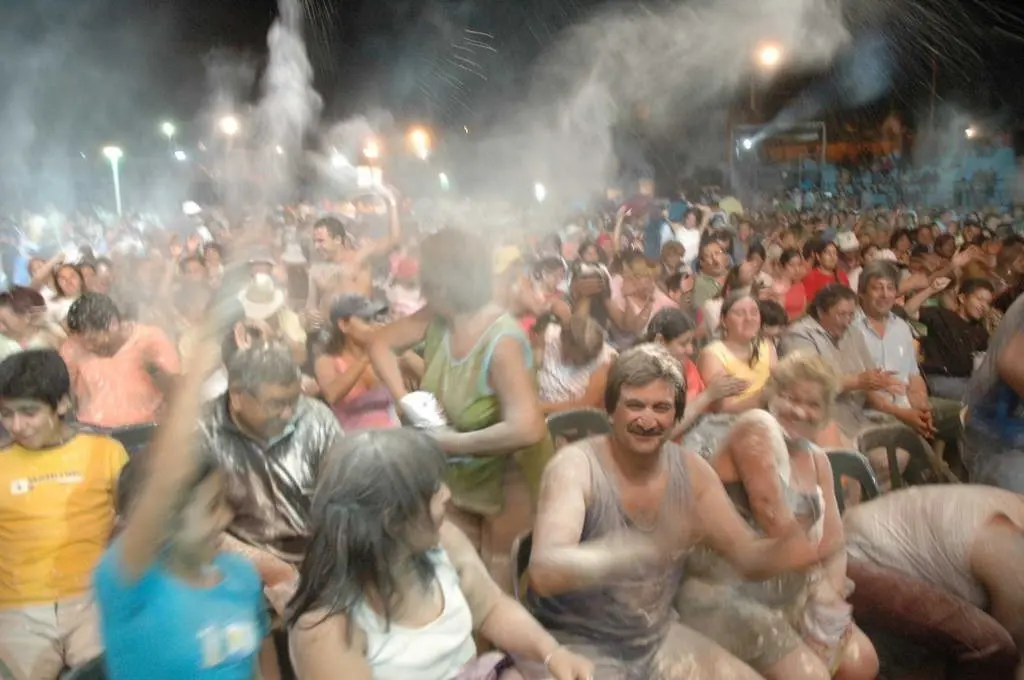 La Rioja: Continúa la Fiesta de la Chaya con Soledad y Los Carabajal