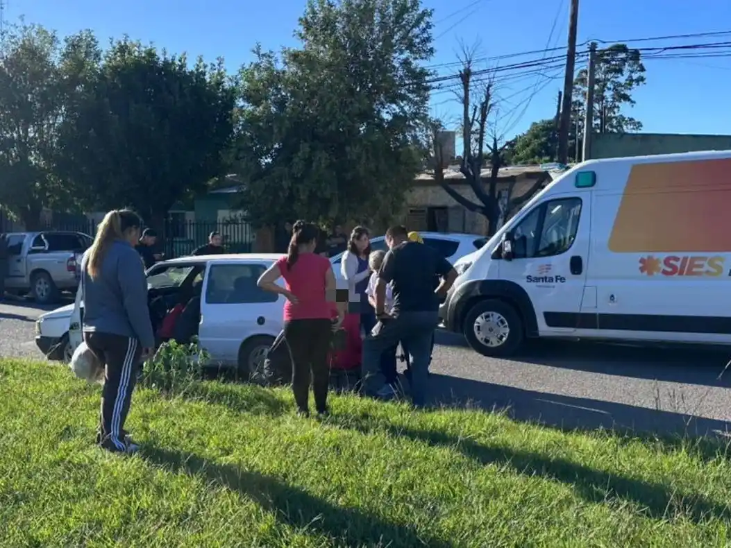 Todos los involucrados fueron atendidos en el lugar sin necesidad de traslado. Foto: BVVT