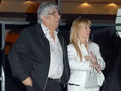 Denuncian a la esposa de Hugo Moyano por no pagar sueldos