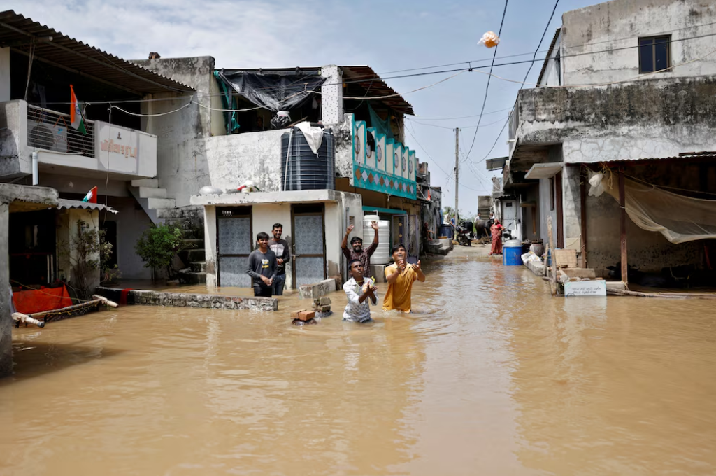 inundaciones en Nepal e India 3