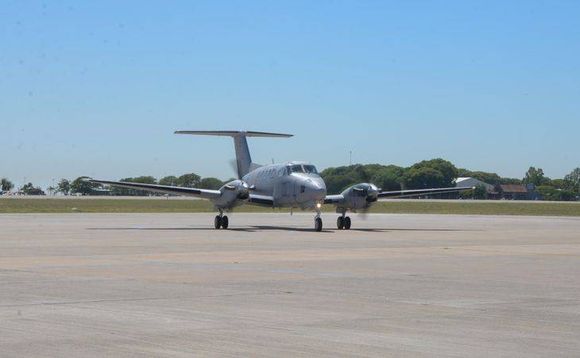 Taiana presentó el avión Beechcraft TC-12B Huron, la nueva adquisición de la Fuerza Aérea