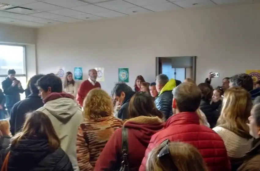 Analizan suspender las clases por el nuevo servicio alimentario