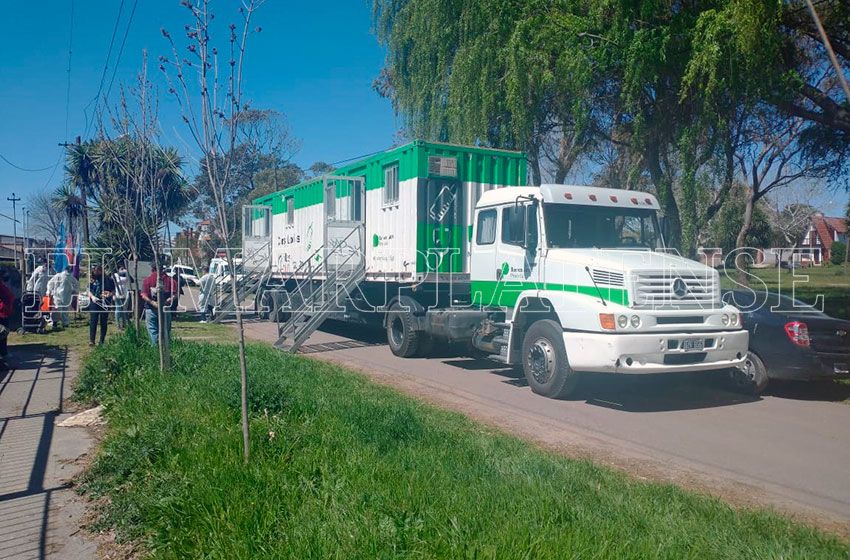 Plan DetectAr: entrevistaron a 800 personas y realizaron 20 hisopados en dos días