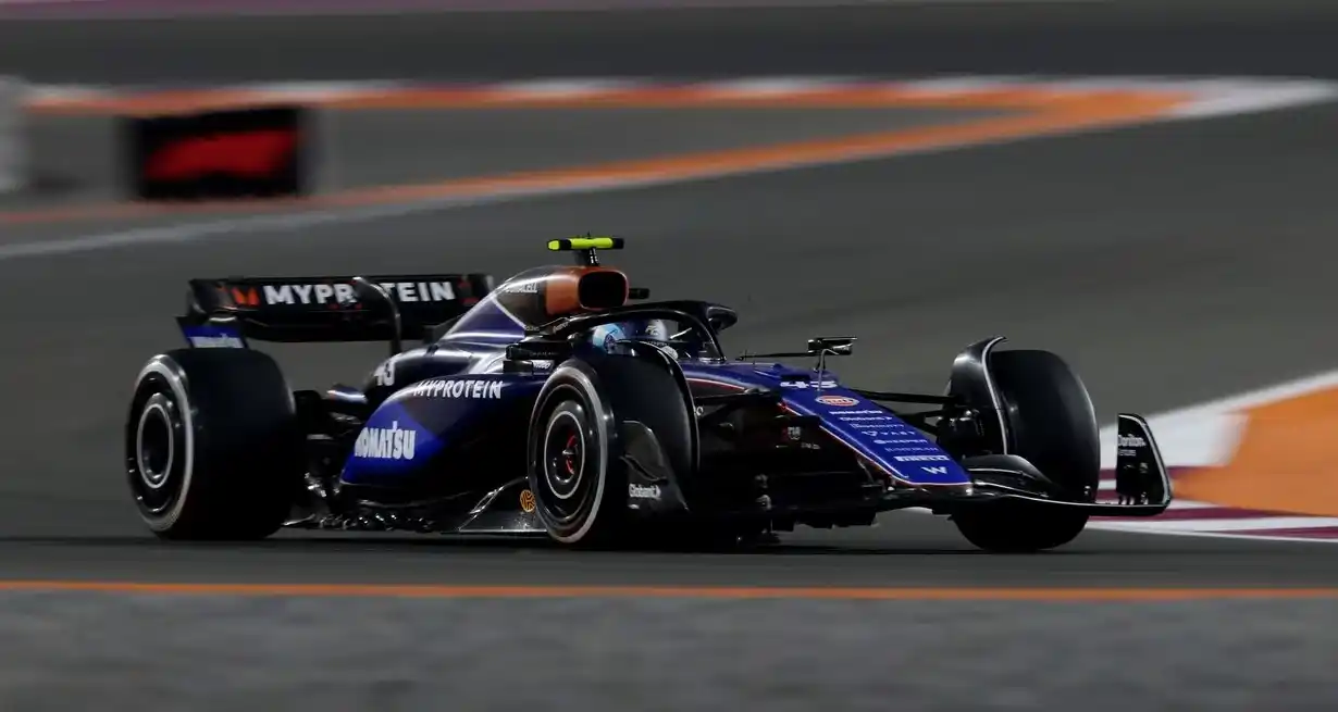 No fue un viernes sencillo para el piloto de Williams que tuvo que luchar para encontrar la mejor versión de su FW-46, y acercarse a los tiempos de su compañero de equipo Alex Albon. CREDITO: REUTERS/Hamad I Mohammed