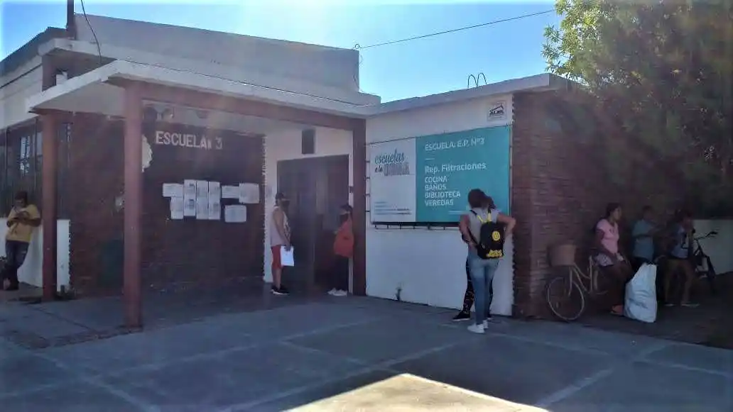 Segunda ola y restricciones: Provincia ratificó la continuidad de las clases presenciales