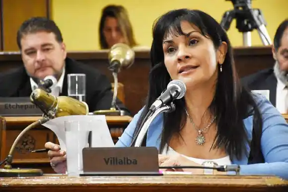 �SJuntos por el Cambio no quiere que se termine el cirujeo y que la gente trabaje dignamente⬝