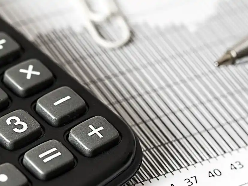 El límite para que una persona soltera pague el impuesto a las Ganancias es ahora de $2.230.000 de bruto.