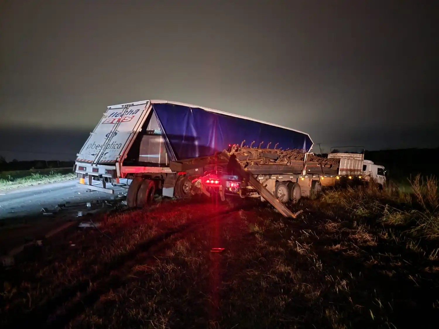 Choque entre camiones