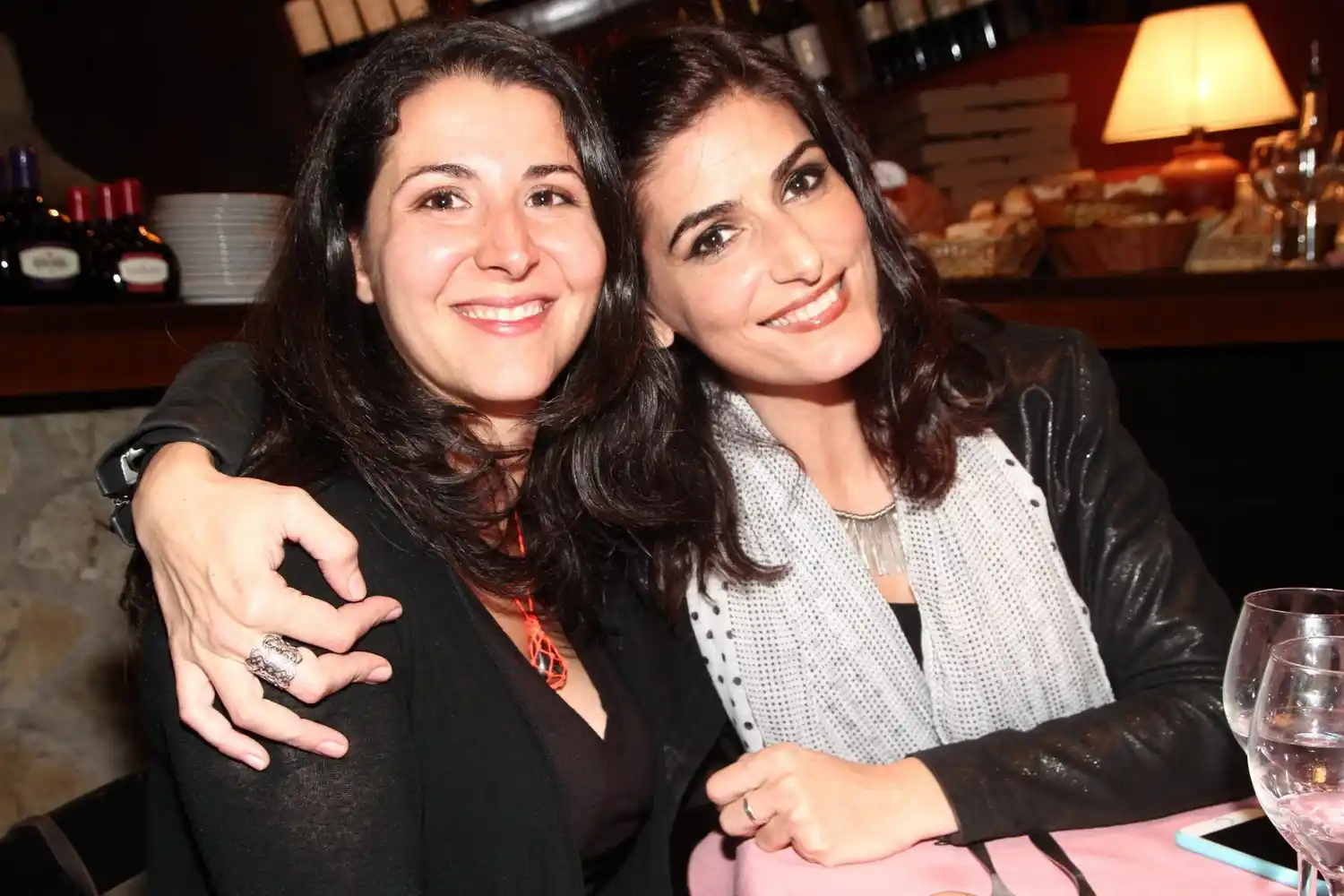 Cecilia Milone se reencontró con su media hermana